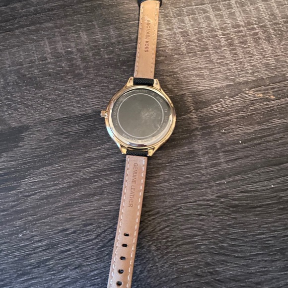 Michael kor watch